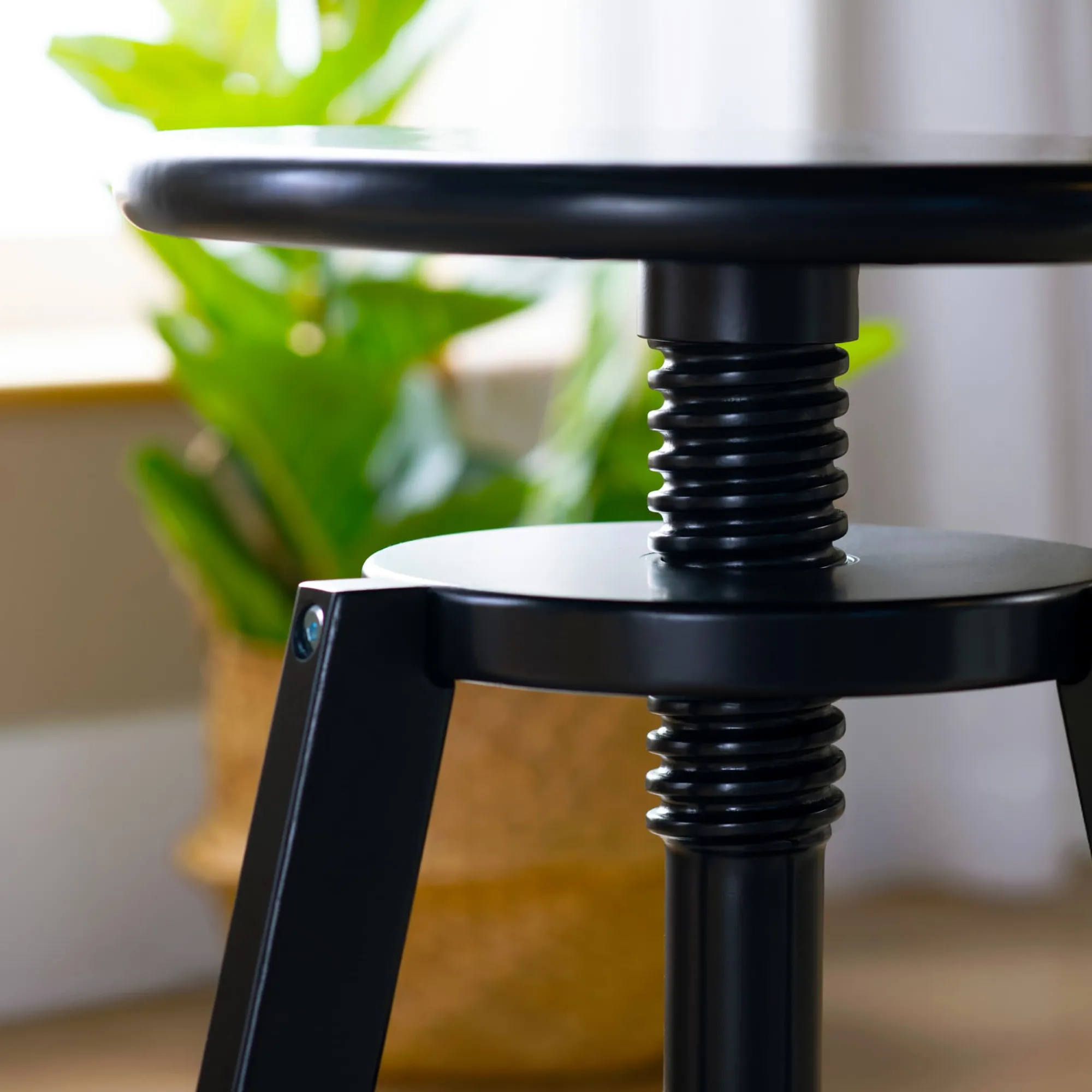 Guidecraft Adjustable Drafting Stool*Kids Kids' Art Tables|Art Storage And Crafting Equipment