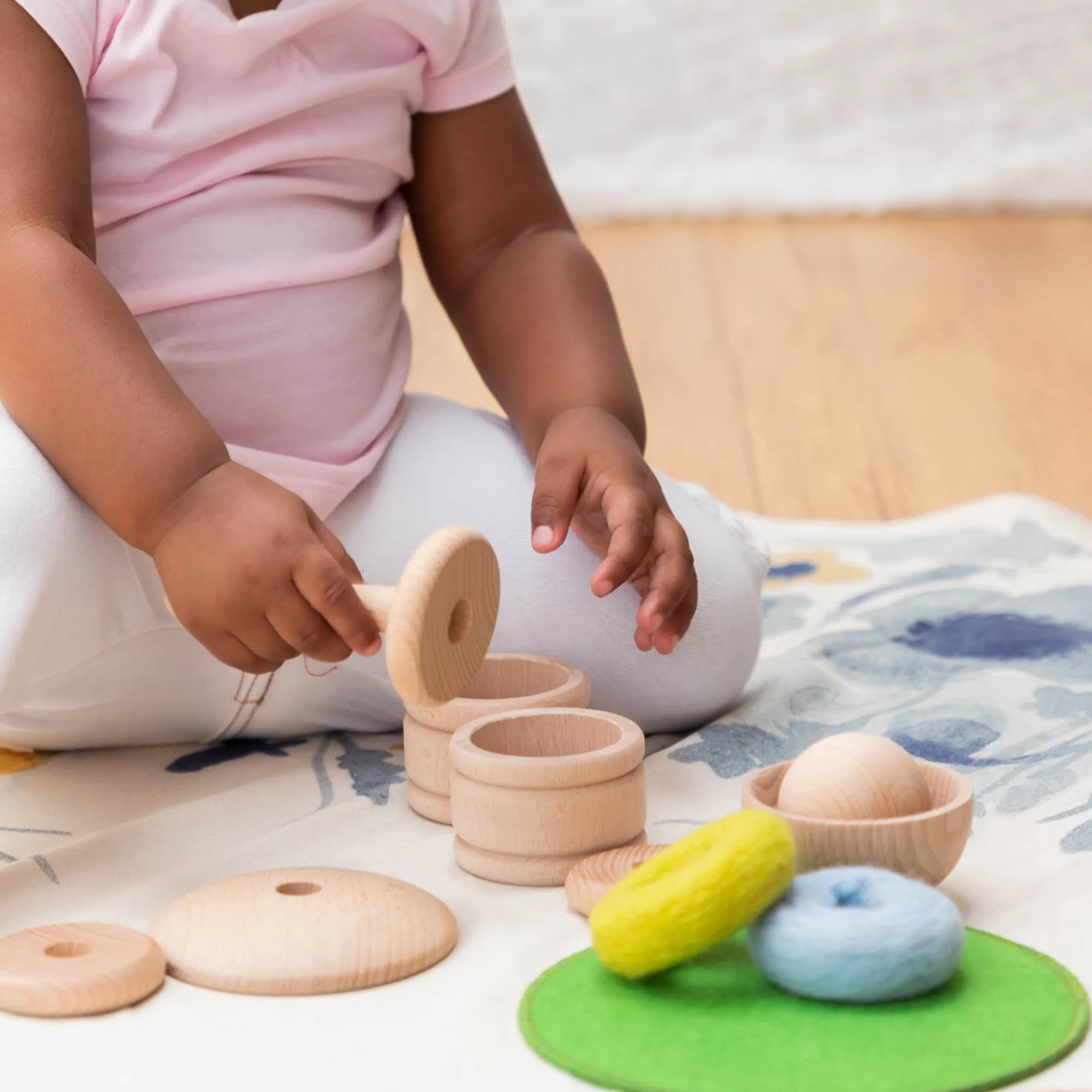 Guidecraft Container Play: Toddler Loose Parts STEM Kit* Loose Parts Kits And Equipment