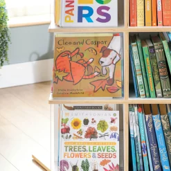 Guidecraft EdQ Rotating Big Book Display*Kids Classroom Furniture|Edq Essentials