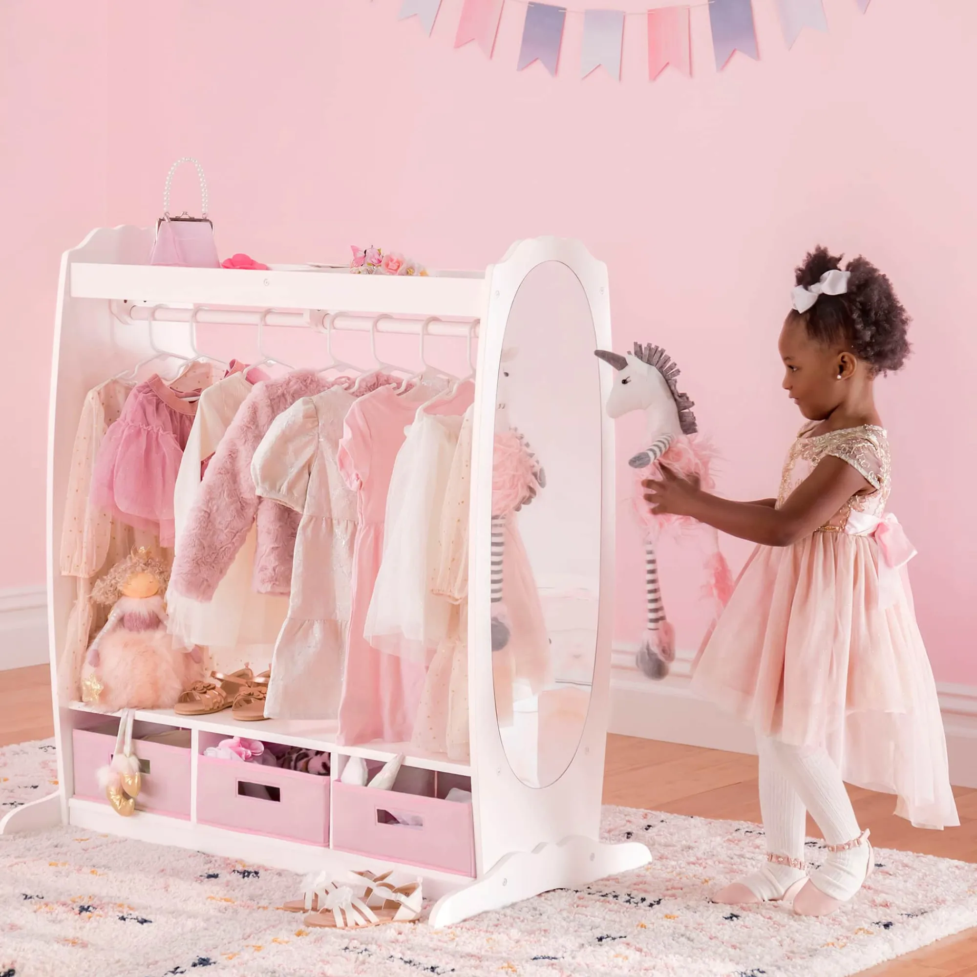 Guidecraft Kids' Dress Up Storage*Kids Pretend Play
