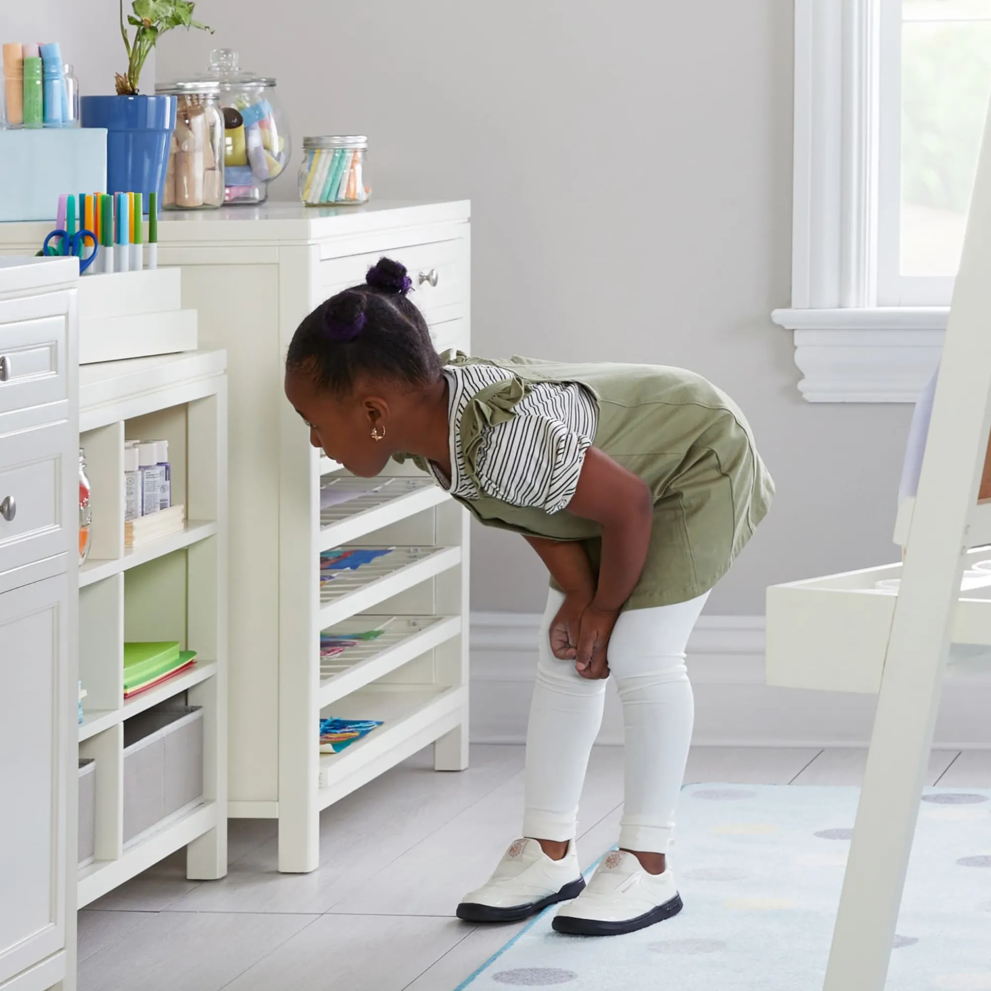 Guidecraft Martha Stewart Kids' Art Storage with Drying Racks*Kids Martha Stewart Kids' Furniture|Art Storage And Crafting Equipment