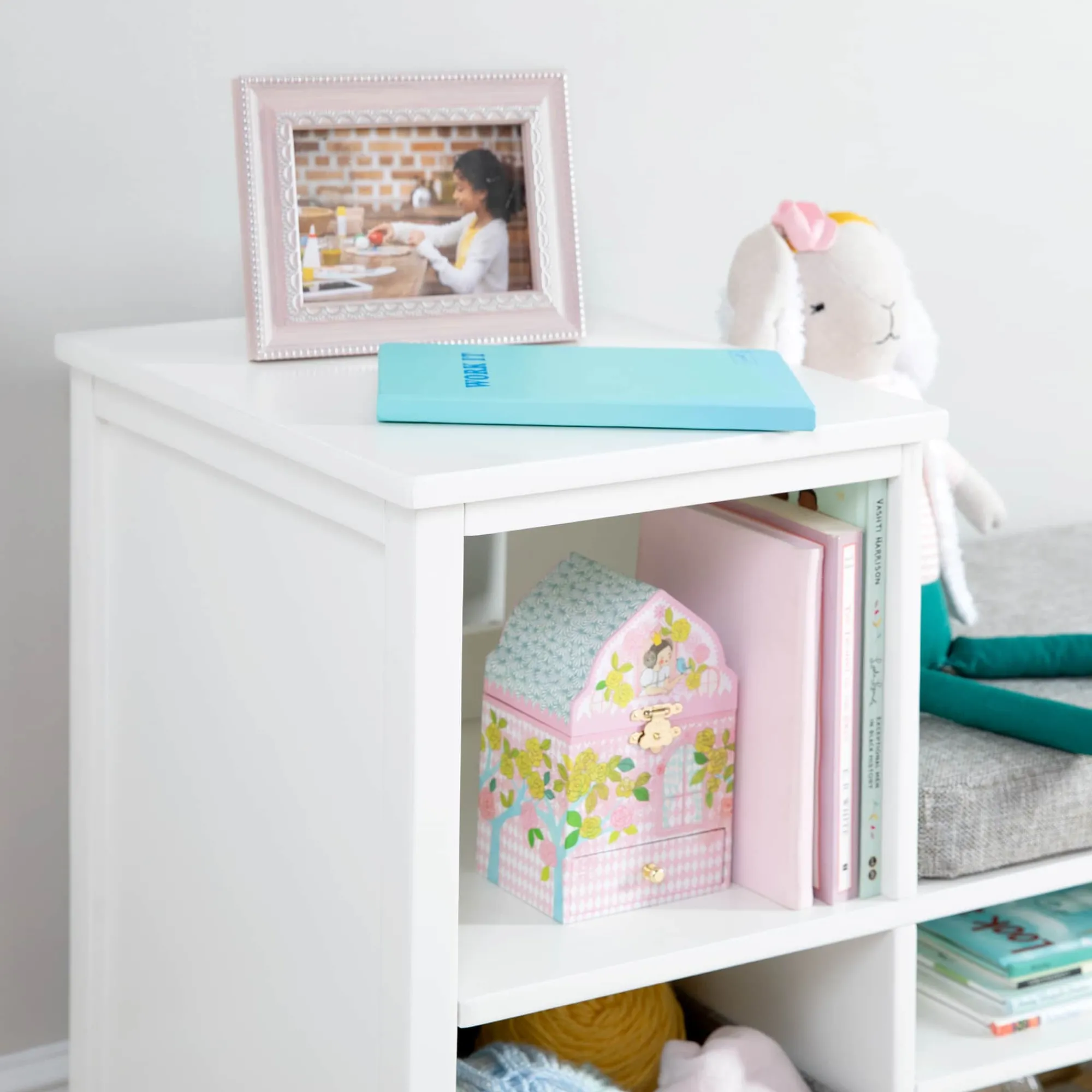 Guidecraft Martha Stewart Kids' Jr. Reading Nook with Bins*Kids Martha Stewart Kids' Furniture|Kids' Book Storage And Display