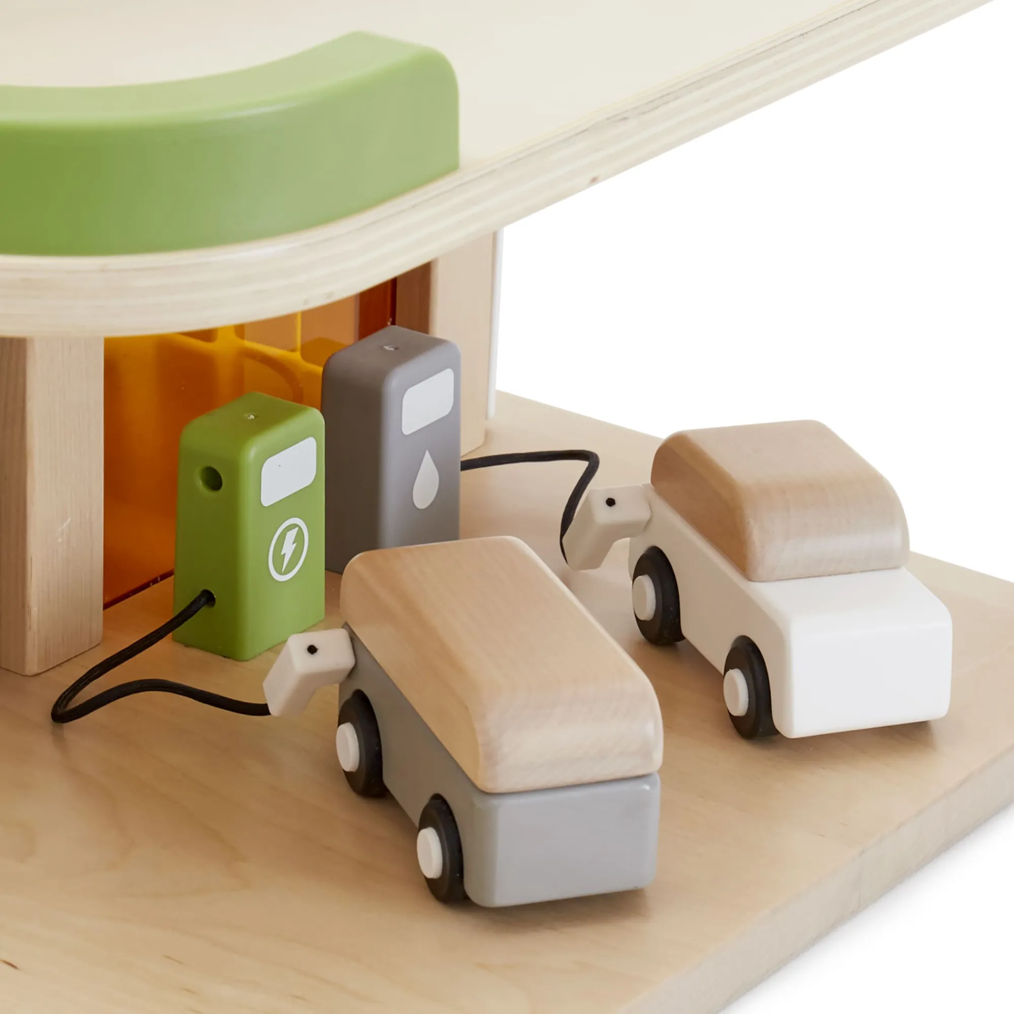 Guidecraft Parking Garage with Elevator* Pretend Play Toys