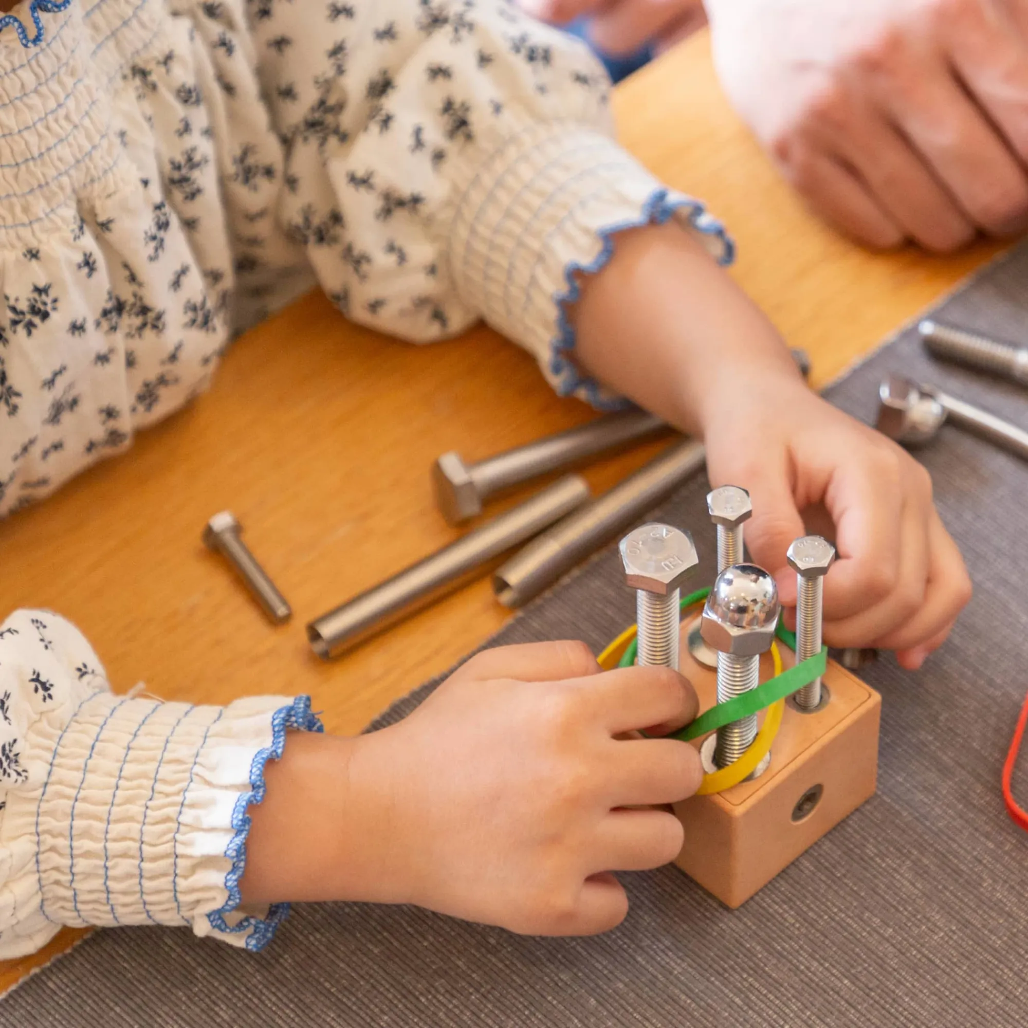 Guidecraft Random Robots Loose Parts STEM Kit*Kids Kids' Outdoor Toys|Loose Parts Kits And Equipment