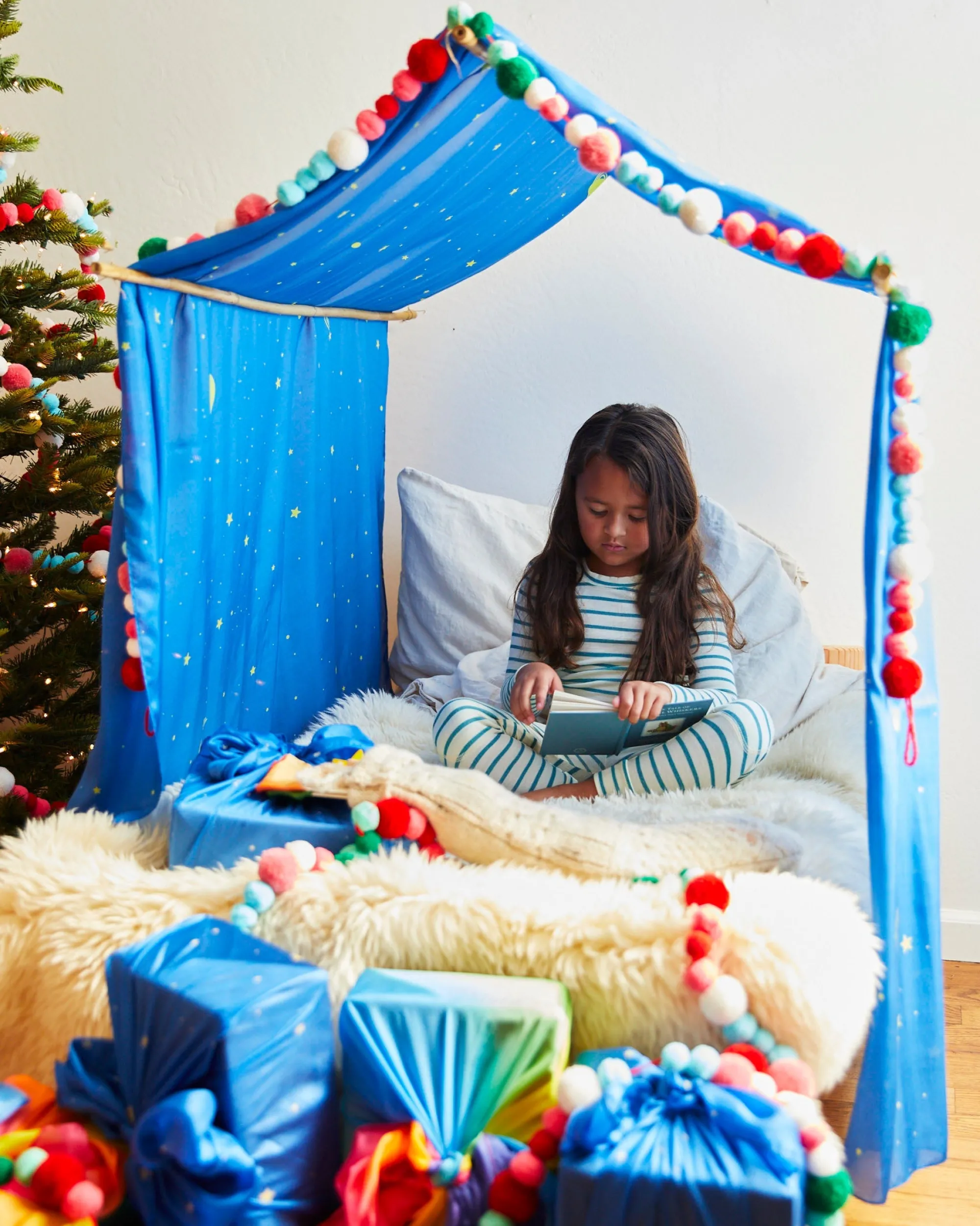 Guidecraft Sarah's Silks Double Star Playsilk*Kids Sensory Toys|Sensory Play