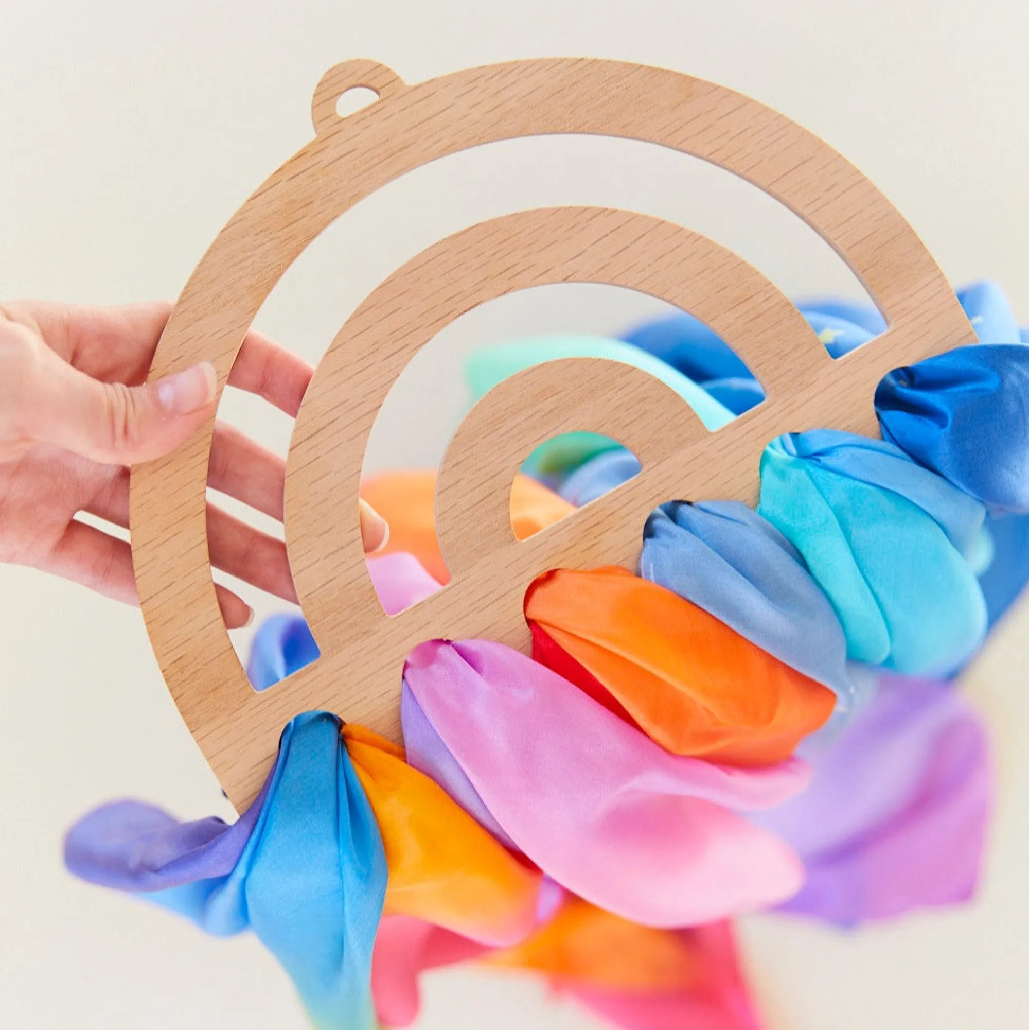 Guidecraft Sarah's Silks Rainbow Playsilk Display*Kids Sensory Toys|Sensory Play