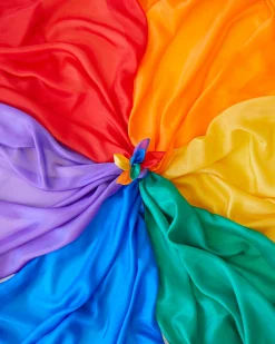 Guidecraft Sarah's Silks Set of 6 Primary Playsilks*Kids Sensory Toys|Sensory Play